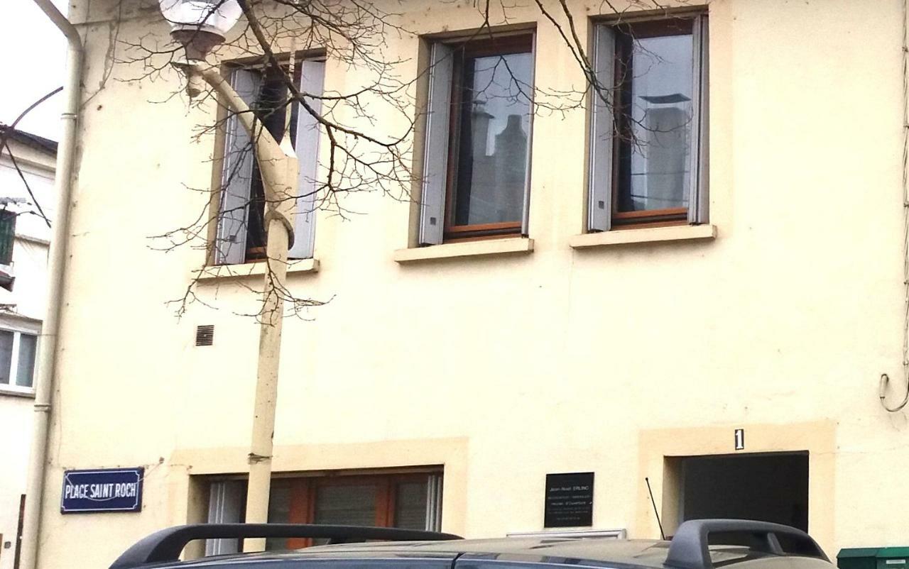 Appartement T2 Sur Place Tranquille Avec Camera Metz Exterior foto